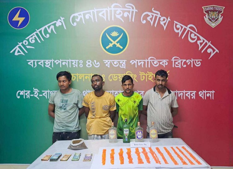 জেনেভা ক্যাম্পে অভিযানে ১১ জন আটক হয়েছে। ছবি: আজকের পত্রিকা