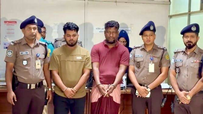 মুক্তিপণ আদায়ের ঘটনায় দুজনকে গ্রেপ্তার করেছে পুলিশ। ছবি: আজকের পত্রিকা