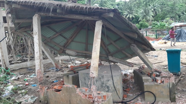 কক্সবাজারে বন বিভাগের প্রশিক্ষণকেন্দ্র নিসর্গর পাশে অবস্থিত কিছু স্থাপনা ভেঙে দেওয়া হয়েছে। ছবি: সংগৃহীত