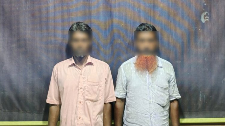 গ্রেপ্তার ব্যক্তিরা । ছবি: র‍্যাব