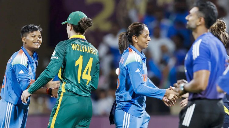 পাকিস্তানের বিপক্ষে মাত্র ২০ রানে ৩ উইকেট নেন ক্রান্তি। ছবি: এক্স