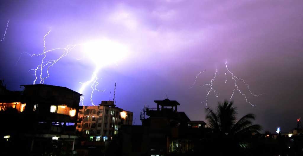 বজ্রপাত নিয়ন্ত্রণে সক্ষম জাপানের নতুন ড্রোন