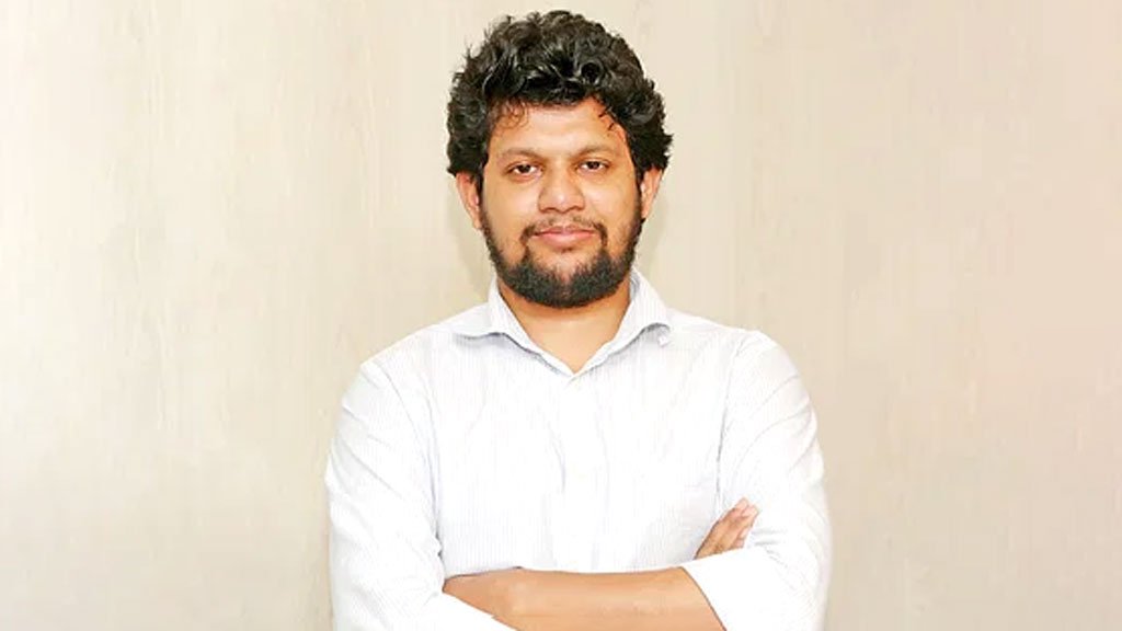‘নতুন একটি দলের মহারথী’ লেখা পোস্ট পরিবর্তন করে ব্যাখ্যাও দিলেন উপদেষ্টা মাহফুজ আলম