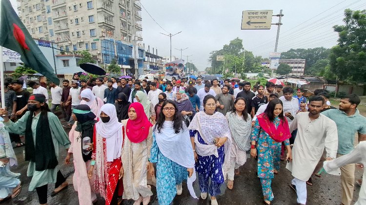 মাগুরায় জাতীয় নাগরিক পার্টির জুলাই পদযাত্রা। ছবি: আজকের পত্রিকা