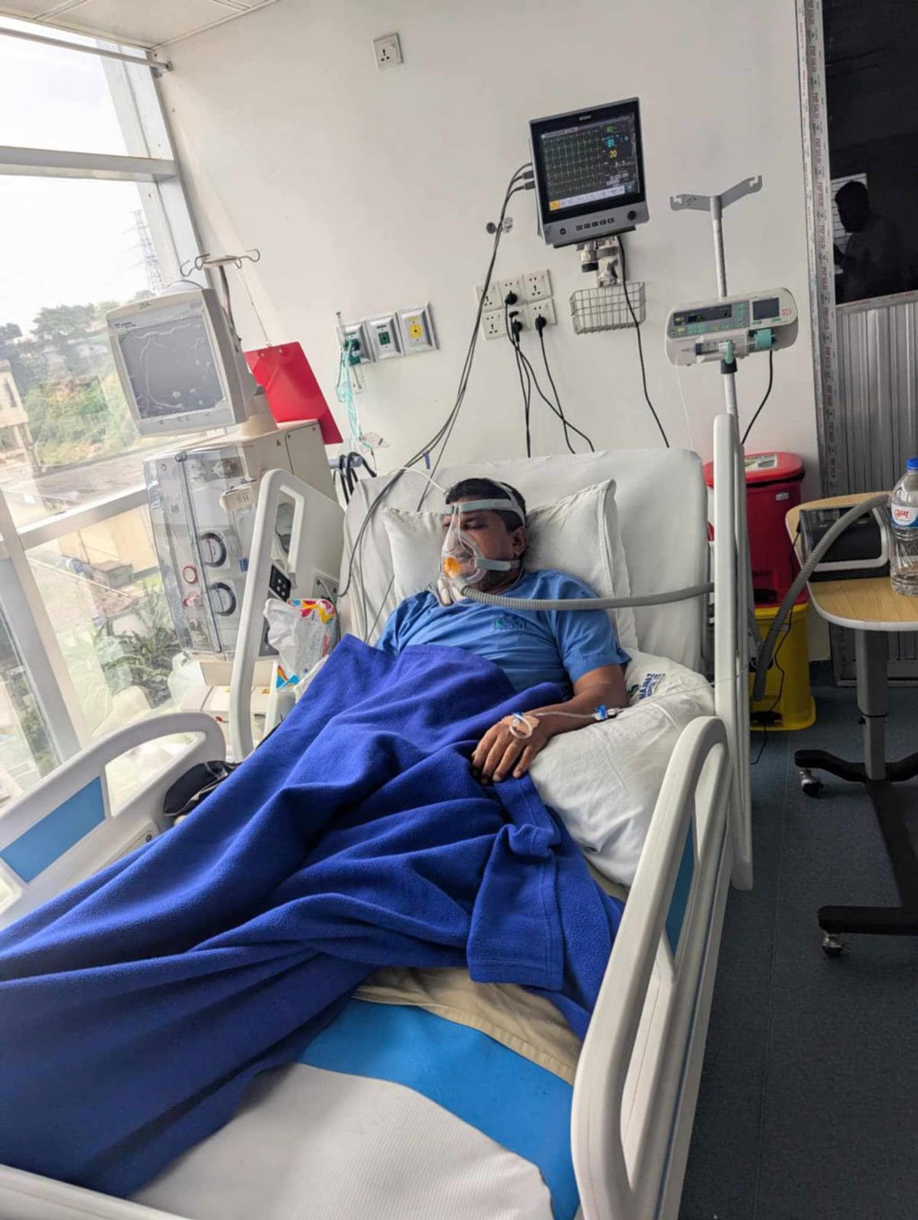 স্বামীকে কিডনি দানের অনন্য দৃষ্টান্ত, প্রশংসায় ভাসছেন স্ত্রী ফাতেমা