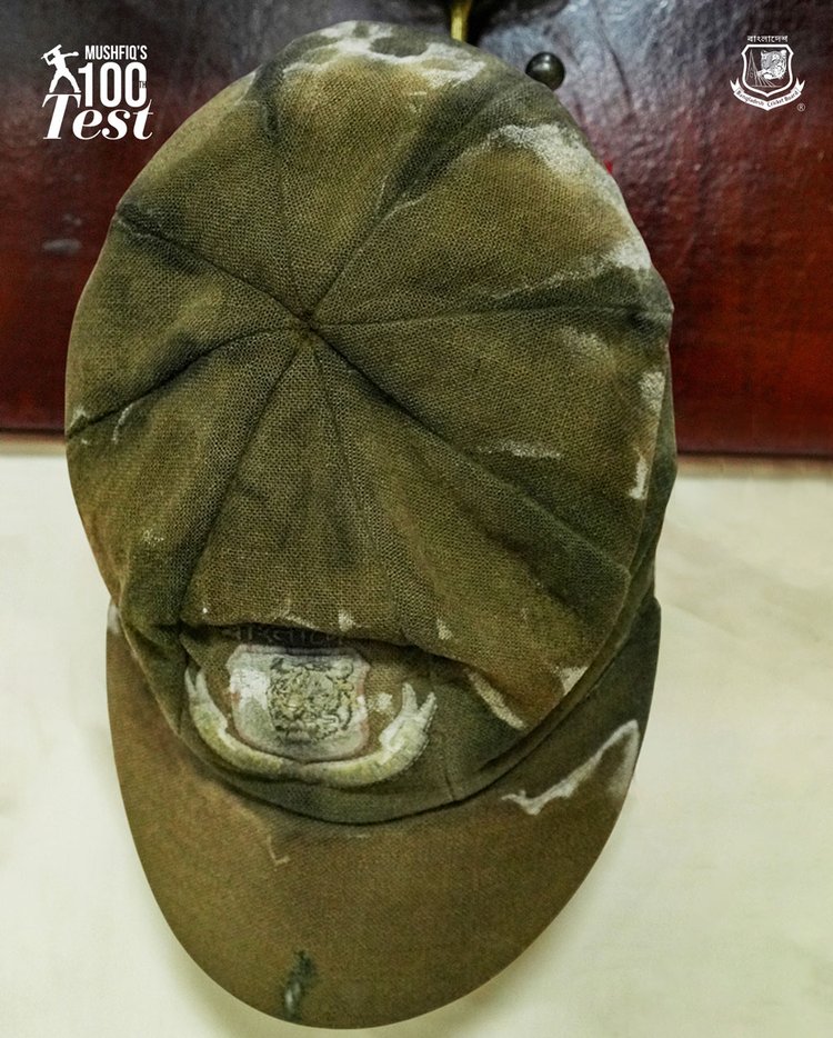 মুশফিকের শততম টেস্ট নিয়ে বাংলাদেশ ক্রিকেট বোর্ডের (বিসিবি) পোস্ট। ছবি: বিসিবি