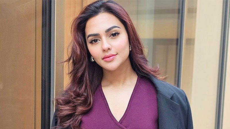 হেলমেট পরে আদালতে, কাঠগড়ায় চোখ মুছছিলেন নুসরাত