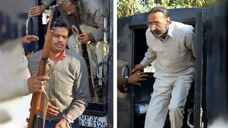 বাংলোর মালিক মনিন্দর সিং পান্ধের ও গৃহকর্মী সুরিন্দর কোলি। ছবি: দ্য হিন্দু