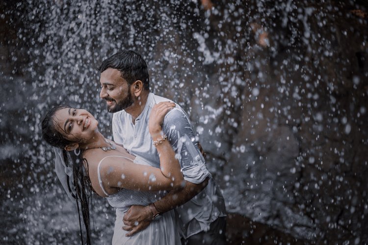 বর্ষায় সুন্দর মুহূর্ত যেভাবে কাটাতে পারেন। ছবি: পেক্সেলস