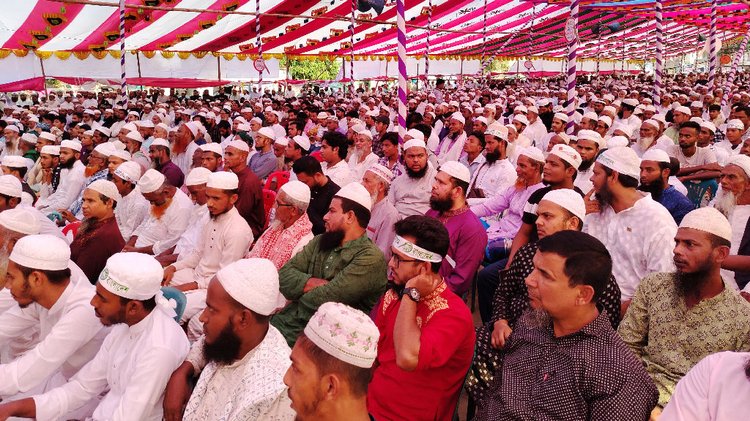 শিবচরে ইসলামী আন্দোলন বাংলাদেশের সমাবেশ। ছবি: আজকের পত্রিকা