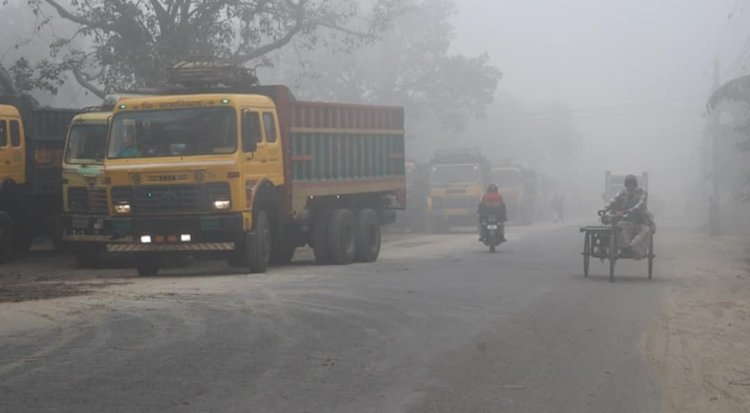 টানা কয়েক দিন তেঁতুলিয়ায় তাপমাত্রা ১২ থেকে ১৫ ডিগ্রির মধ্যে ঘুরে বেড়াচ্ছে। ছবি: আজকের পত্রিকা