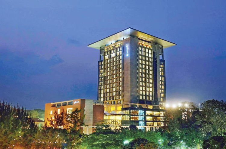 র্যাডিসন ব্লু বে ভিউ