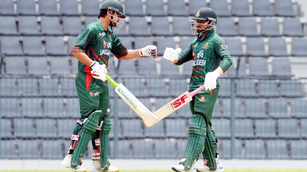 সোহান-অঙ্কনের জোড়া সেঞ্চুরিতে বাংলাদেশের রানের পাহাড়