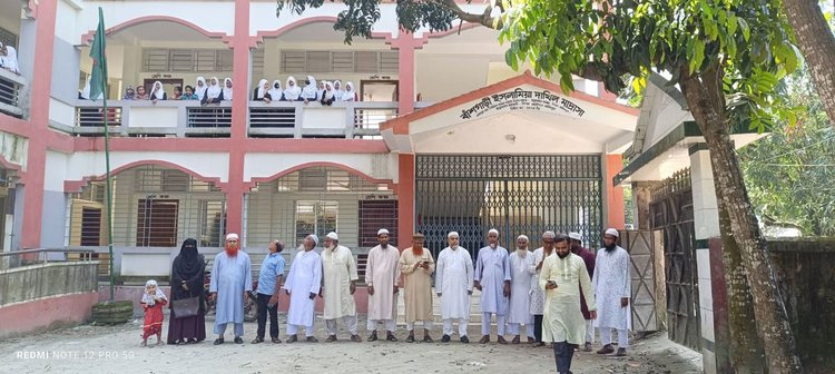 শিক্ষাপ্রতিষ্ঠানগুলোতে কর্মবিরতি পালন করছেন শিক্ষকেরা। ছবি: আজকের পত্রিকা