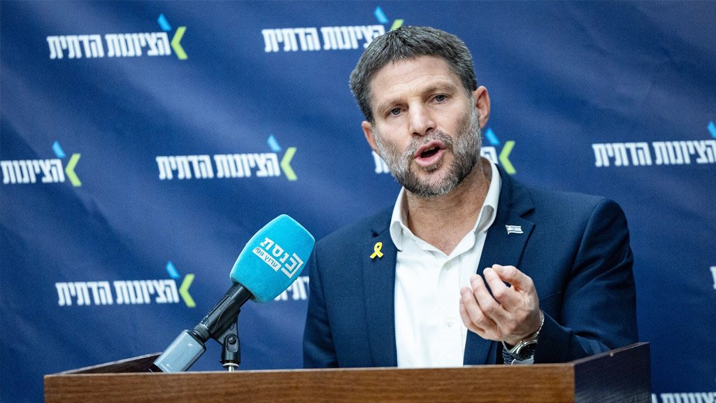 তোমরা মরুভূমিতে উটের পিঠে চড়েই থাকো—সৌদি আরবকে ইসরায়েলি মন্ত্রী