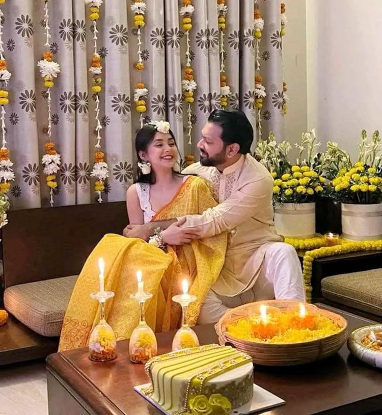 স্ত্রী রোজার সঙ্গে তাহসান। ছবি: সংগৃহীত