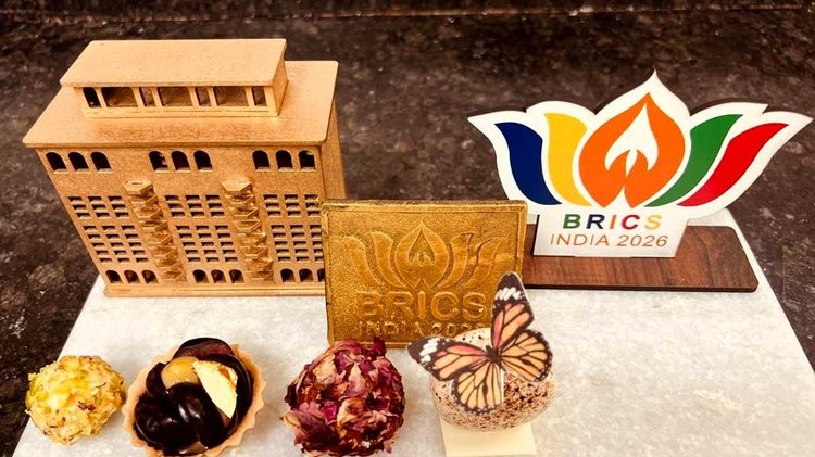 তাজমহল হোটেলের ‘ট্র্যাডিশন টু টেবিল’ নামের বিশেষ খাবারের মেনু। ছবি: সংগৃহীত