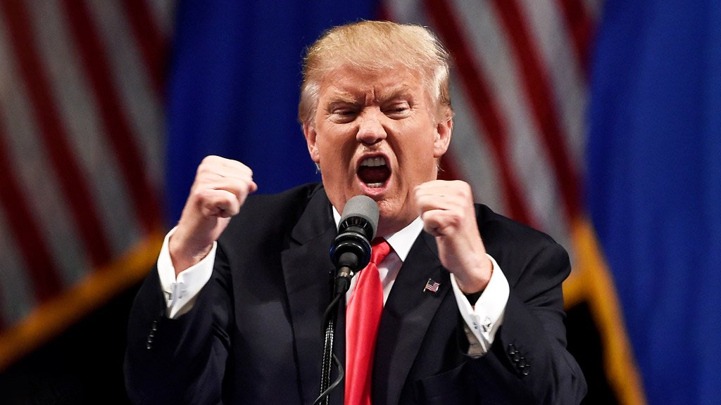 কানাডা ‘বাজে আচরণ’ করায় বাণিজ্য আলোচনা বন্ধ করে দিলেন ট্রাম্প