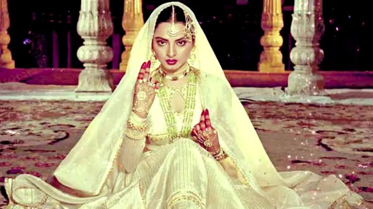উমরাও জান চলচ্চিত্রে জামদানি শাড়িতে রেখা। ছবি: সংগৃহীত