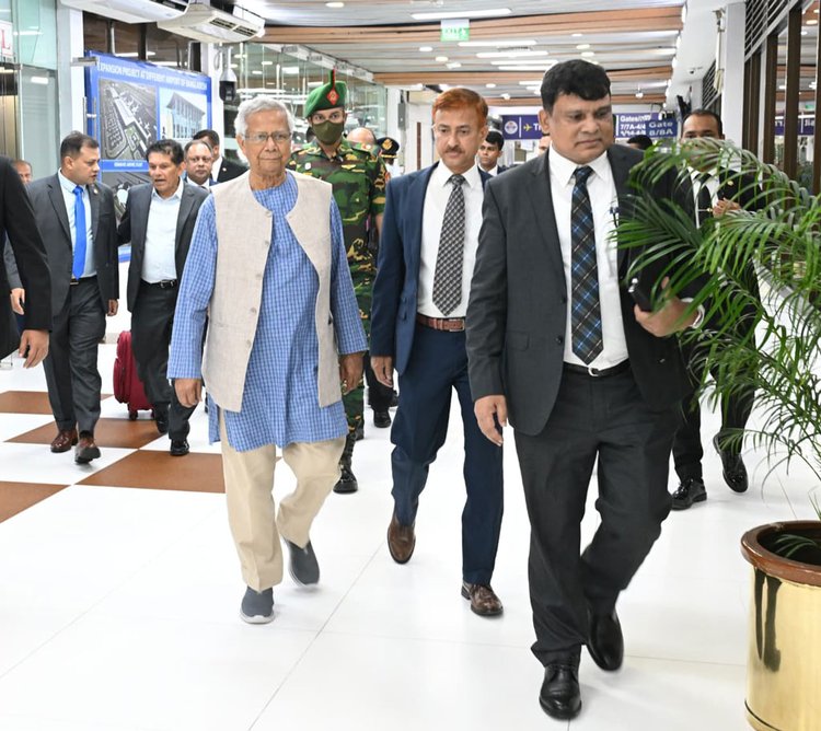ছবি: প্রেস উইং