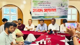 সন্দ্বীপে অন্যের ভিটার ওপর দিয়ে যুবদল নেতার সড়ক নির্মাণের চেষ্টা