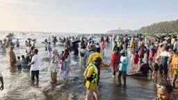 কক্সবাজারে ৩ পর্যটকের মৃত্যু, মৃত দুজন ও নিখোঁজ একজনের পরিচয় মিলেছে