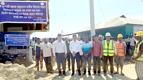 অনুমোদন না থাকায় কুয়াকাটার হোটেল ‘ইস্তানবুলের’ নির্মাণকাজ বন্ধ