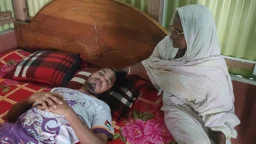 লেগুনায় উঠেই জ্ঞান হারান মামুন, চোখ খুলে দেখেন হাত-পা বাঁধা