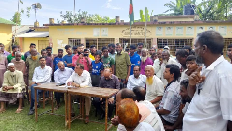 ভোটকেন্দ্র পরিবর্তন নিয়ে আপত্তি, তদন্তে নির্বাচন কর্মকর্তারা