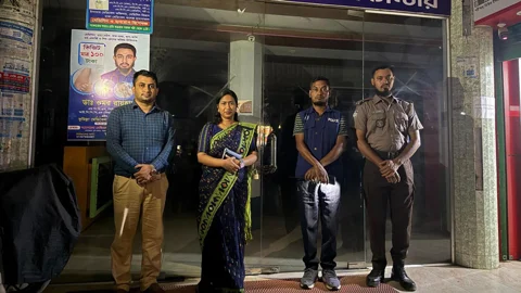 শাহরাস্তিতে ডায়াগনস্টিক সেন্টার সিলগালা, চিকিৎসকের কার্যক্রম বন্ধের নির্দেশ