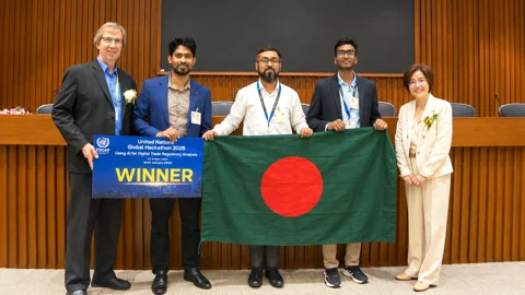 জাতিসংঘের এআই হ্যাকাথনে বিশ্বসেরা বাংলাদেশ, নেতৃত্বে বদলগাছীর নাফিউ