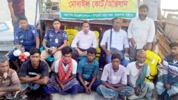 ইলিশ ধরায় নিষেধাজ্ঞা মানছেন না জেলেরা, ১৬ দিনে আটক ১২৭