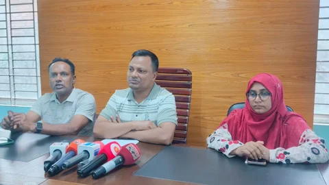 ঝালকাঠিতে মৎস্য বিভাগের অভিযানে হামলা, আহত ৭
