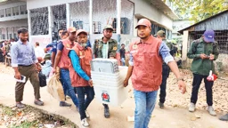 সরকারি দলের পক্ষে সমর্থনের অভিযোগ, ঠাকুরগাঁও-১ উপনির্বাচনে ৯ কর্মকর্তা প্রত্যাহার