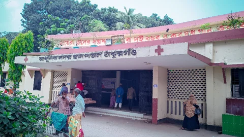 বিয়ের আনুষ্ঠানিকতা নিয়ে বিলম্ব, ‘অভিমানে’ আত্মহত্যা করলেন যুবক