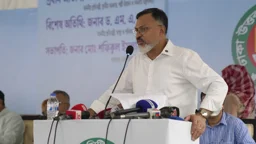 জনগণের অধিকার ও গণতন্ত্র রক্ষায় ষড়যন্ত্রের বিরুদ্ধে ঐক্যবদ্ধ থাকতে হবে: ডিএনসিসি প্রশাসক