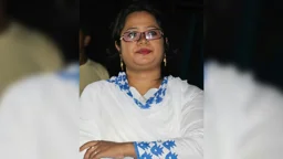 ‘হয় অর্থ, নয় রক্ত’—স্বাস্থ্য কর্মকর্তাকে হুমকি