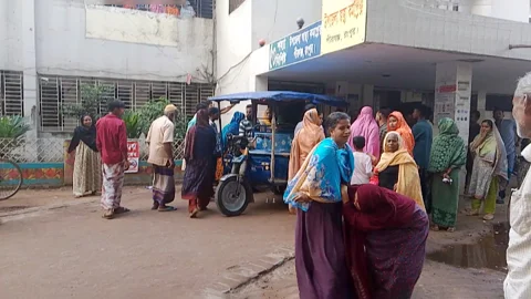 পীরগঞ্জে মোটরসাইকেলের ধাক্কায় প্রাণ গেল চার বছরের শিশুর