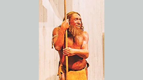 প্রাগৈতিহাসিক আয়নায় আধুনিকতা
