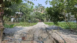 ছাত্রাবাস নির্মাণ করতে সরকারি বরিশাল কলেজের পুকুর ভরাট, বাধা সিটি করপোরেশনের