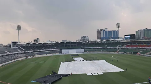ফের বাংলাদেশ-ওয়েস্ট ইন্ডিজ ম্যাচে বৃষ্টির বাগড়া