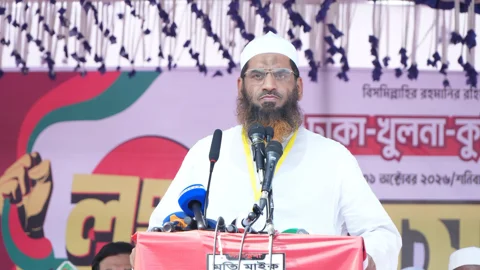 জনগণের অধিকার হরণ করলে এক দফার ডাক দেওয়া হবে: মামুনুল হক