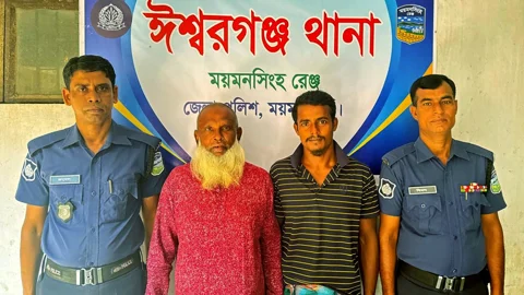 নিষিদ্ধ ছাত্রলীগের নেতাকে ছিনিয়ে নেওয়ার ঘটনায় বিএনপি নেতাসহ গ্রেপ্তার ২
