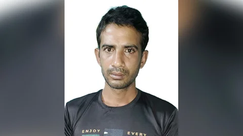 অস্ত্র মামলায় ১০ বছরের সাজাপ্রাপ্ত পলাতক আসামি গ্রেপ্তার