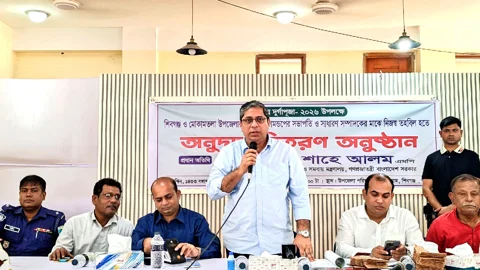 বেহেশতের লোভ দেখিয়ে ভোট নিয়ে বিরোধী দল দায়িত্বহীন আচরণ করছে: মীর শাহে আলম