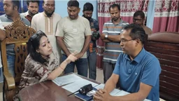 ওসির সঙ্গে রুমিন ফারহানার বাগবিতণ্ডায় পুলিশের জিডি