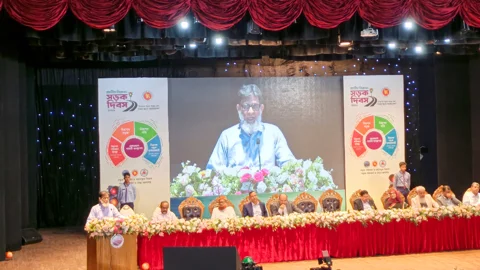 সড়ক দুর্ঘটনা কমাতে মালিক-প্রশাসনসহ সবার দায়িত্ব নিশ্চিতের আহ্বান প্রতিমন্ত্রীর