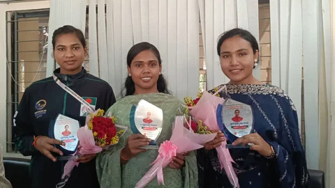 আন্তর্জাতিক হ্যান্ডবলে সাফল্য, বদলগাছীর ৩ খেলোয়াড় সংবর্ধিত