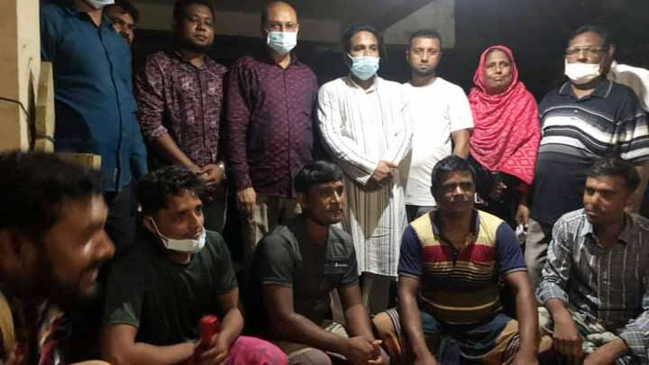 খাল-বিলে বিষ না ঢালার অঙ্গীকার