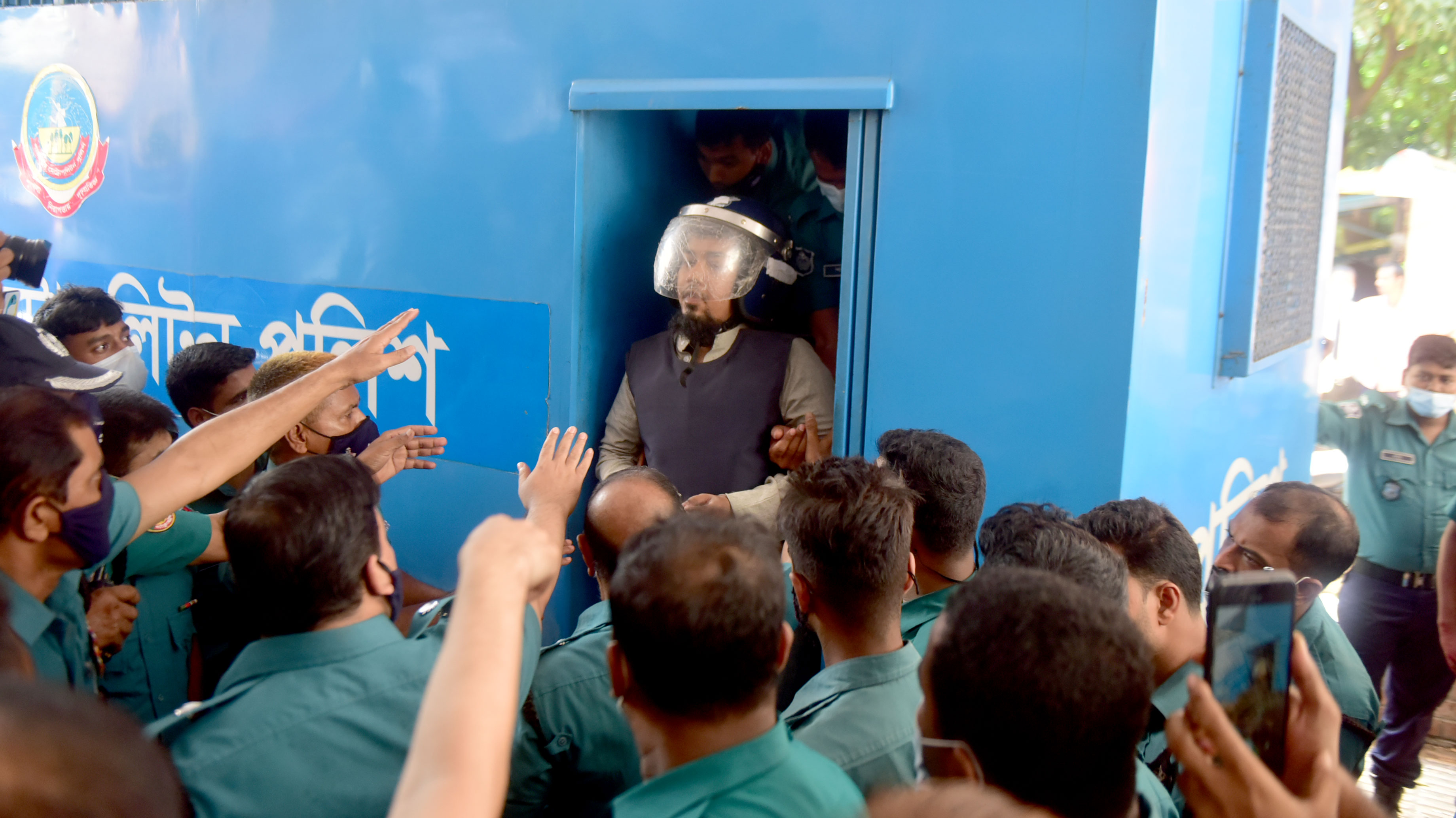 জুলহাজ-তনয় হত্যা মামলায় ৬ জঙ্গির মৃত্যুদণ্ড